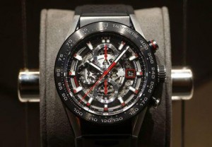 Teknolojice-CarreraHeuer01