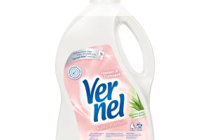 🛍️ Vernel Hassas & Yumuşak Kalıcı Parfüm 30 Yıkama Çamaşır Yumuşatıcısı (1 x 3000 mL)