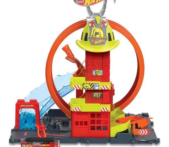 Hot Wheels Çember Pistli İftaiye İstasyonu 1 oyuncak araba ve süper çemberli itfaiye istasyonu içeren Hot Wheels™ Şehri Çember Pistli İftaiye İstasyonu HKX41