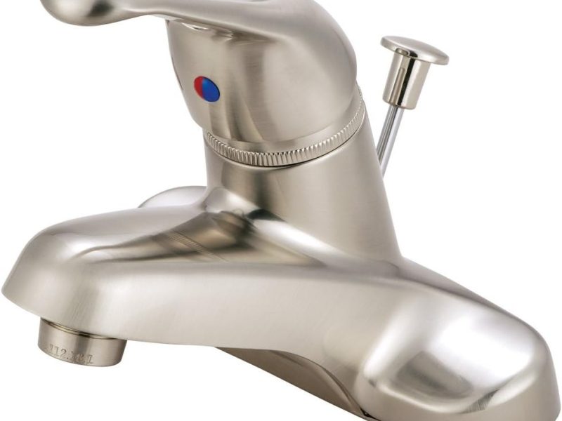 Kingston Brass KB518 Wyndham Lavabo Bataryası, 10 cm Merkez Mesafe, Tek Metal Kol, Plastik Pop-up, Saten Nikel