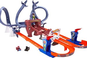 (%58.03) Hot WHeeLS Racerverse Marvel Pist Seti