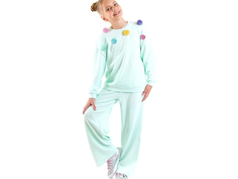 🛍️ Kız Çocuk Ponponlu Mint Eşofman Takımı