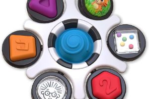 Baby Einstein Curiosity Clutch Sensory Toy