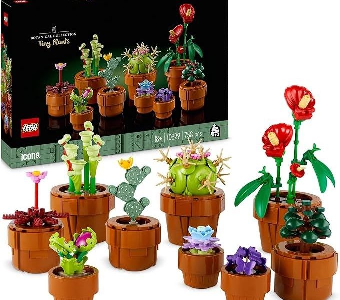 LEGO Botanicals Minik Bitkiler 10329 – Anneler Günü’ne Özel Yetişkinler için Terakota Renkli Saksıda Kurak, Tropik ve Etçil Türlerde 9 Bitki İçeren Yapay Çiçek Modeli Yapım Seti (758 Parça)