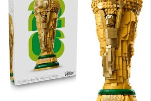 LEGO Editions FIFA Dünya Kupası Resmi Kupa 43020-12 Yaş ve Üzeri Çocuklar için