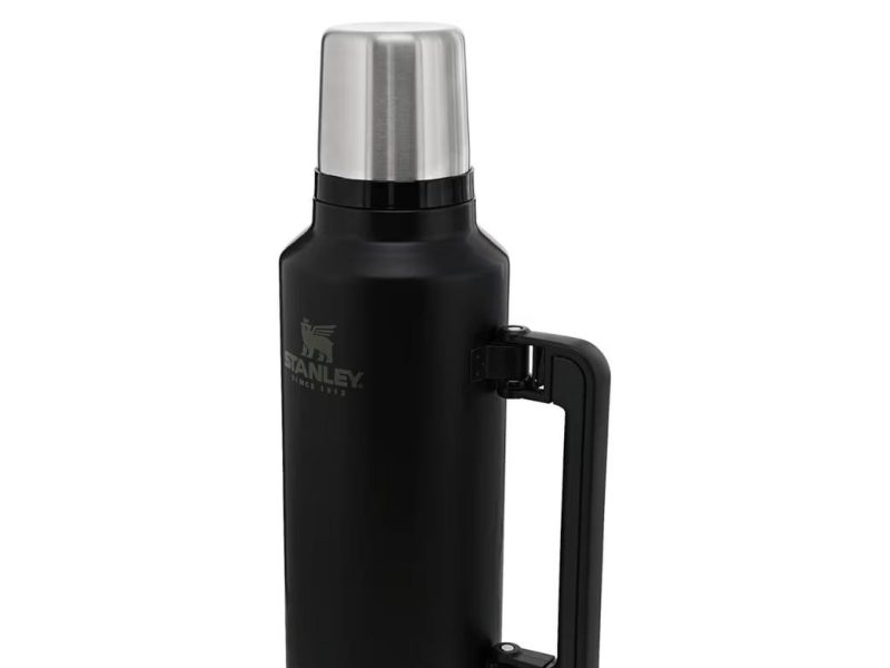 Stanley Classic Legendary Vakumlu Çelik Termos, 1.9 L