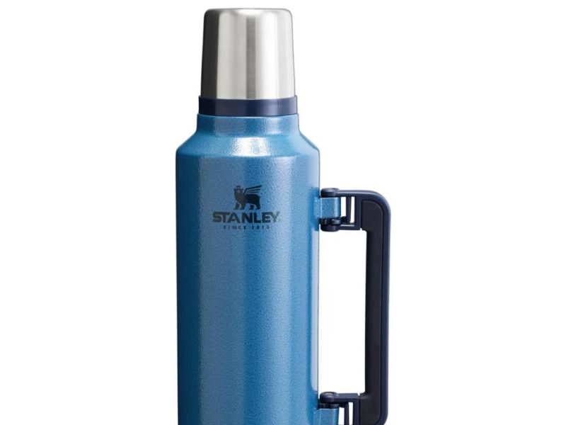 Stanley Classic Legendary Vakumlu Çelik Termos, 1.9 L