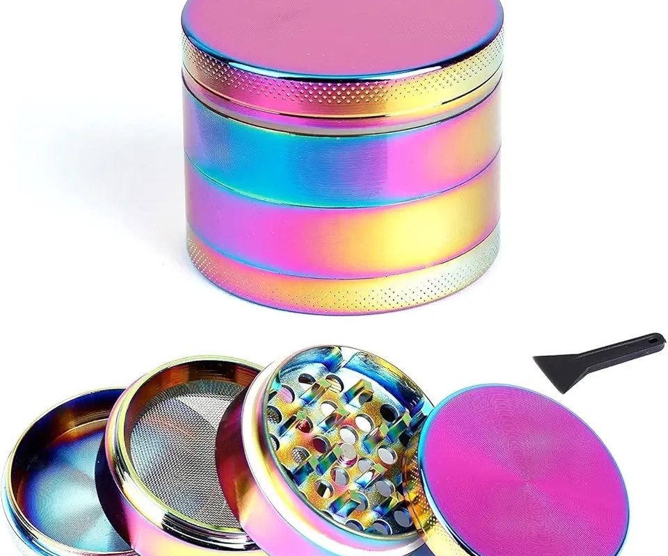 Valkyrie 50 mm 4 Katmanlı Mıknatıslı Çinko Alaşım Herbal Grinder Baharat Bitki Ot Tütün Öğütücü Renkli