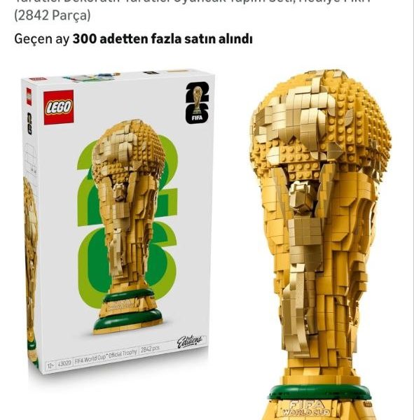 LEGO Editions FIFA Dünya Kupası Resmi Kupa 43020-12 Yaş ve Üzeri Çocuklar için 2 İnsan Figürü, İkonik Küre ve Levha İçeren Yaratıcı Dekoratif Yaratıcı Oyuncak Yapım Seti, Hediye Fikri(2842 Parça)