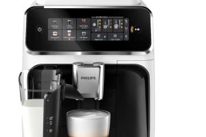 Philips Serisi 3300 Tam Otomatik Espresso Makinesi LatteGo Süt Sistemi ile, 6 Kahve Çeşidi, SilentBrew Teknolojisi, AquaClean Filtre – Beyaz & Parlak Siyah (EP3343/50) — %95 İndirim
