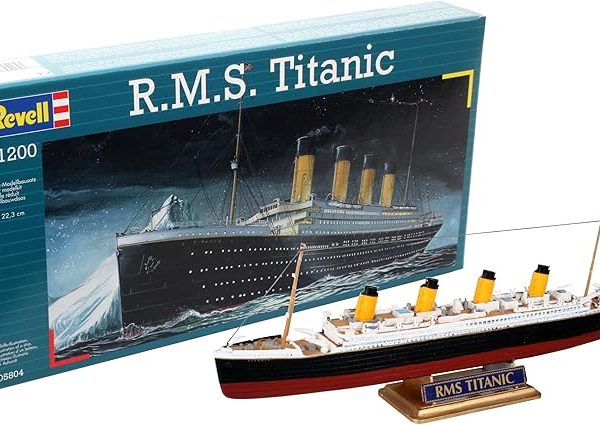 (%63.31) Revell Model Kit R.M.S. Titanic 1:1200 5804