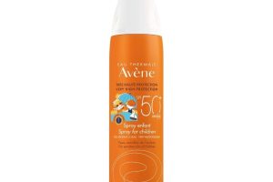🛍️ Çocuk Sprey Güneş Kremi SPF 50+ Vücut için Yüksek Koruma Sağlayan Hassas Güneş Kremi 200 ml