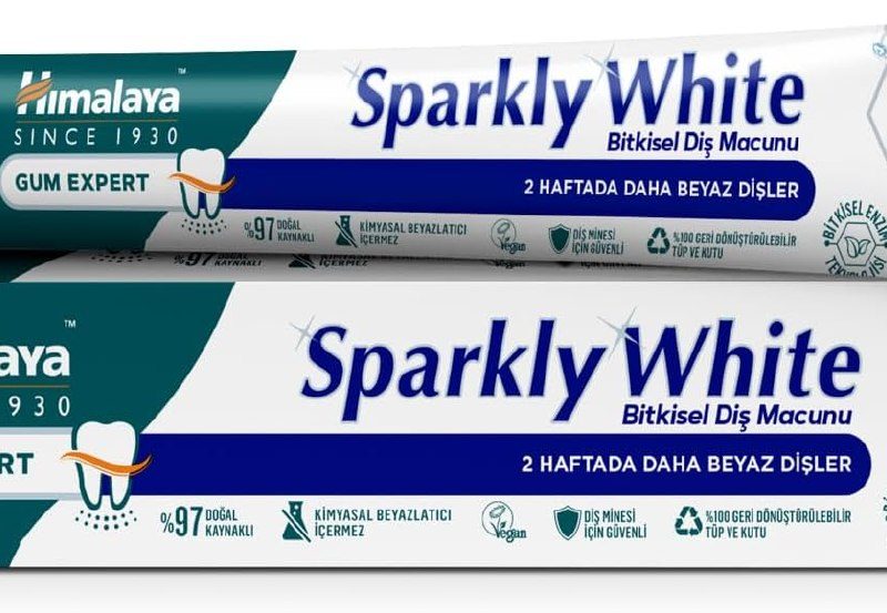Himalaya Since 1930 Işıltılı Beyazlık Bitkisel Beyazlatıcı Diş Macunu, Florürsüz, Parabensiz, Bitkisel Enzim, 75 ml