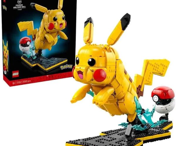 LEGO Pokémon™ Pikachu ve Poké Topu 72152 – Yetişkinler için Duruşu Ayarlanabilir Figür İçeren Video Oyunu Modeli Yapım Seti (2050 Parça)