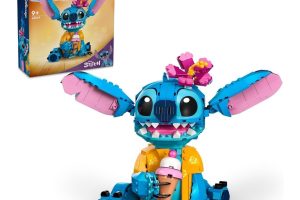LEGO ǀ Disney Stiç 43249-9 Yaş ve Üzeri Çocuklar için Dondurma Külahlı İnşa Edilebilen Yaratıcı Oyuncak Yapım Seti (730 Parça)