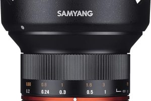 (%55.75) Samyang SY12M-E-BK 12 mm F2.0 Sony E kameralar için ultra geniş açılı objektif, siyah