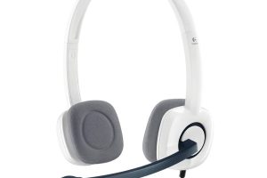 🛍️ Logitech H150 Kablolu Stereo Kulak Üstü Mikrofonlu Kulaklık, Mikrofon ve Ses Çıkışı için Ayrı Bağlantı, Kablo Üzeri Kontrol Özelliği, Beyaz