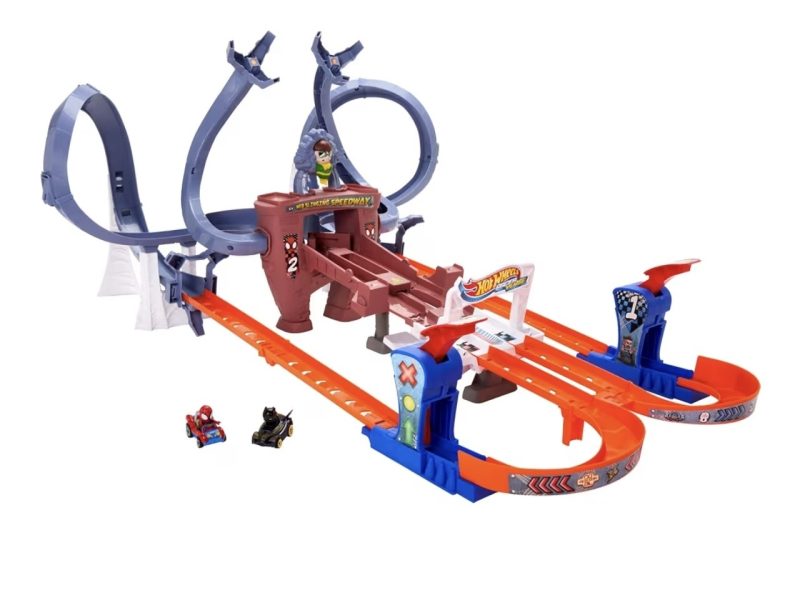 Hot WHeeLS Racerverse Marvel Pist Seti