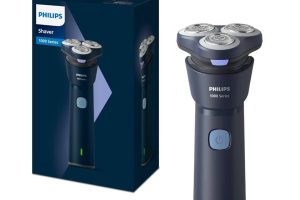 Philips 1000 Serisi Islak&Kuru Tıraş Makinesi, 3 Yönde Dönen Başlıklar,PowerCut Bıçaklar, S1885/00