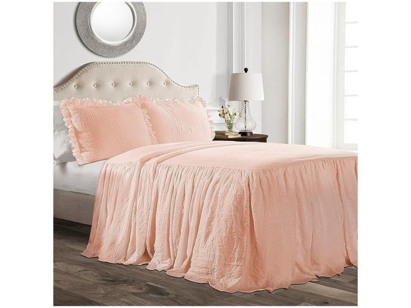 🛍️ Lush Decor Fırfırlı Etekli Yatak Örtüsü Takımı   3 Parça Lüks Çiftlik Evi Yatak Takımı   Zarif, Büyüleyici Fırfır Detayı   Zamansız Stil ve Klasik Tasarım   Yumuşak ve Hafif   Queen, Blush
