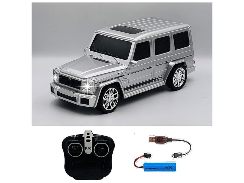 🛍️ Giffy/Oyuncak Uzaktan Kumandalı Full Fonksiyon Şarjlı Işıklı Model 27 Mhz Gerçekçi Tasarım Drift Atan Jeeep Araç (Gri)