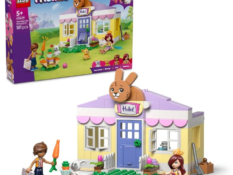 LEGO Friends Heartlake Şehri Tavşan Oteli 42679 – 5 Yaş ve Üzeri Çocuklar için Paisley ve Leo Mini Bebekleri ile 2 Tavşan Figürü İçeren Yaratıcı Oyuncak Yapım Seti, Eğlenceli Hediye Fikri (161 Parça) LEGO Friends