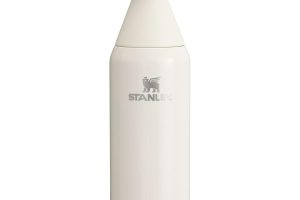 🛍 Stanley All Day Slim Soğuk Su Şişesi Termosu, 0.60 Litre, Krem