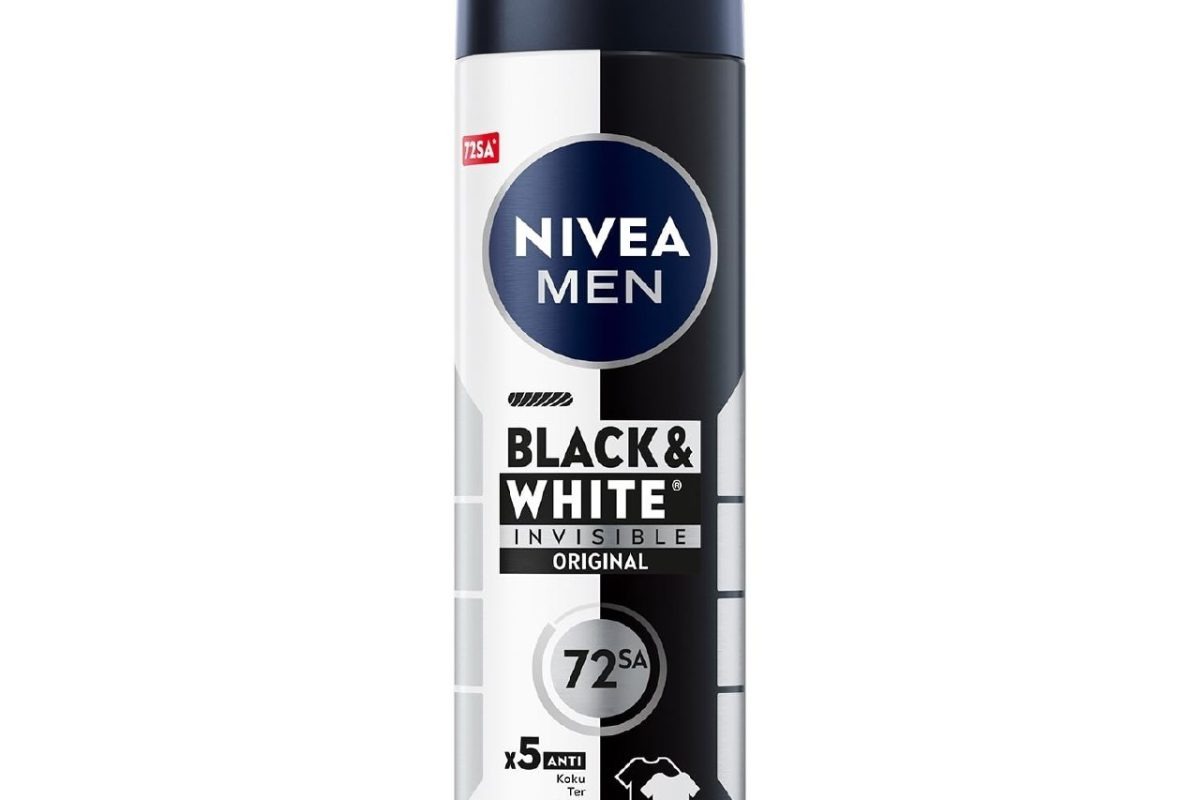 NIVEA MEN Erkek Sprey Deodorant BlackWhite Invisible Original 150 ml,72 Saat Anti-Perspirant Terleme ve Ter Kokusuna Karşı Koruma,Kıyafetlerde Leke Karşıtı,Erkeksi Koku,Etil Alkol İçermez NIVEA MEN