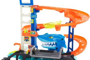 Hot Wheelsköpek Balığından Kaçış™ Oyun Seti Hot Wheels™ City Köpek Balığından Kaçış Oyun Seti, 4 Yaş Ve Üzeri Çocuklar İ