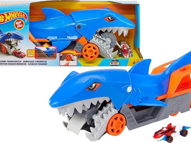 Hot Wheels Köpek Balığı Taşıyıcı Hot Wheels Köpek Balığı Taşıyıcı Oyun Seti, 1 Adet 1:64 Ölçekli Araba İçerir, 4-8 Yaş Arası Çocuklar İçin GVG36 GVG36