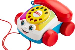 Fisher-Price Geveze Telefon Fisher-Price Eğitici Geveze Telefon, Sürüklenebilir, Klasik, Çevirmeli Oyun Telefonu FGW66 FGW66