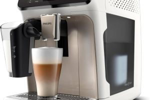 🛍️ Philips 5500 Serisi LatteGo Tam Otomatik Espresso Makinesi, 20 Sıcak ve Soğuk İçecek, Renkli Dokunmatik Ekran, SilentBrew Teknolojisi (EP5543/90)