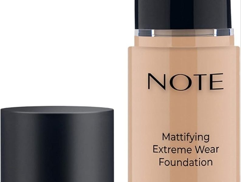 Note Mattifying Extreme Wear Foundation 02, 10 ml