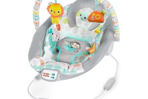 🛍️ Bright Starts Comfy Ana Kucağı Yatıştırıcı Titreşimler Bebek Koltuğu   Kumaş Oyuncaklar, Müzik ve Çıkarılabilir Oyuncak Barı, 0 6 Ay, 9 kg’a Kadar (Whimsical Wild)