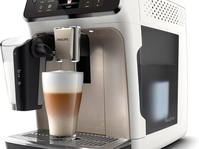 🛍️ Philips 5500 Serisi LatteGo Tam Otomatik Espresso Makinesi, 20 Sıcak ve Soğuk İçecek, Renkli Dokunmatik Ekran, SilentBrew Teknolojisi (EP5543/90)