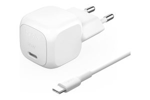 🛍️ Belkin BoostCharge Kompakt Şarj Cihazı, 20 W, USB C Güç Dağıtımı ile Hızlı Şarj, Apple iPhone 17, Samsung Galaxy S25, iPad, AirPods ve Daha Fazlası İçin, USB C   USB C Kablosu Dahil, Beyaz
