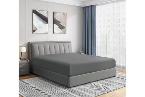 🛍️ Cathay Home İkiz Lastikli Çarşaf   Çift Fırçalı Ultra Yumuşak   Kırışmaya ve Solmaya Dayanıklı   Sadece 35,5 cm Standart Cep Lastikli Çarşaf   12″ 16″ Derin Yataklara Uygun (İkiz, Gri)