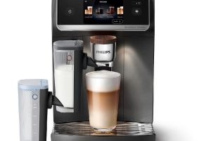 🚨 Philips Café Aromis Tam Otomatik Espresso Makinesi – BrewExtract Teknolojisi, LatteGo Pro, 50+ Sıcak ve Soğuk İçecek, kolay temizleme, sezgisel ekran ve Barista asistanı ile (EP8757/12)