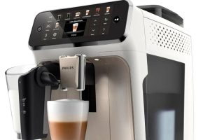 Philips 5500 Serisi LatteGo Tam Otomatik Espresso Makinesi, 20 Sıcak ve Soğuk İçecek, Renkli Dokunmatik Ekran, SilentBrew Teknolojisi (EP5543/90)
