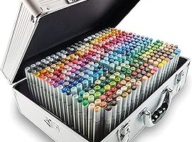 Copic Sketch Marker Seti (Metal Çantalı 358 renk) — %35 İndirim | Amazon TR Fırsatı