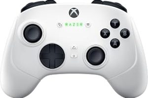 Razer Wolverine V3 Pro – Xbox ve PC için Kablosuz Espor Kumandası (HyperSpeed Kablosuz, Mecha Dokunsal Aksiyon Düğmeleri, Kayma Önleyici Hall Effect analog parmak çubukları) Beyaz — %48 İndirim | Amazon TR Fırsatı