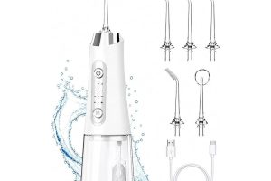 🛍️ Robeve Auhma AMF11 Şarjlı Ağız Duşu 320ML Su Hazneli 4 Modlu Ipx7 Su Geçirmez Type C Hızlı Şarjlı 5 Başlıklı Profesyonel Ağız ve Diş Temizleme Cihazı Beyaz