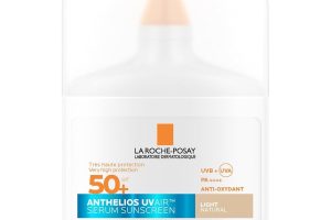 🛍️ La Roche Posay Anthelios UVAIR SPF50+ Renkli Güneş Koruyucu Fluid Açık Ton 50 ml