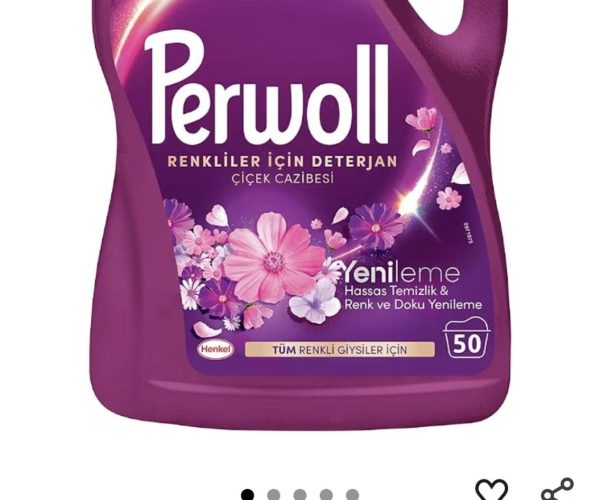 Perwoll Hassas Sıvı Çamaşır Deterjanı Yenileme & Çiçek Cazibesi 2.75L (50 Yıkama)