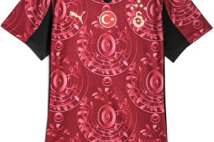 🚨 Puma Gsk Third Jersey Replica W W/O Kadın Galatasaray 25/26 Alternatif Forması 77981703 Kırmızı