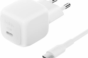 Belkin Kompakt Duvar Şarj Cihazı 45 W + USB-C – USB-C Kablosu, Apple iPhone 17, 16, 15, 14, Plus, Pro, Pro Max, Samsung Galaxy S25 Serisi, S24, Pixel 9, iPad, AirPods ve Fazlası için Hızlı Şarj, Beyaz