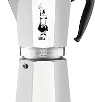 Bialetti – Moka Express: 18 Cups Ocak Üstü Espresso Pişirici – 810ml – Gümüş Renk – Alüminyum Gövde – Patentli Güvenlik Valfi – Tüm Ocak Türleri İçin Uygundur (İndüksiyon Hariç) — %30 İndirim | Amazon TR Fırsatı