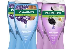 Palmolive moment lavanta yağları ve böğürtlen ile nemlendirici banyo ve duş jeli — %75 İndirim
