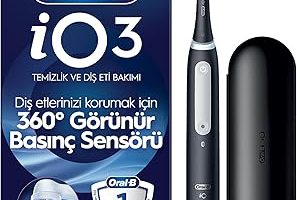 Oral-B iO3 Siyah Şarjlı/Elektrikli Diş Fırçası, 1 Fırça Başlığı, Uzun Ömürlü Pil, Seyahat Kabı