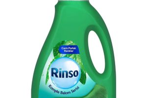 Rinso Sıvı Çamaşır Deterjanı Komple Bakım Serisi Aloe Vera Renkliler İçin 2.5 L 50 Yıkama